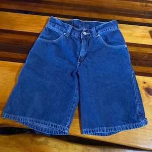Levi Strauss shorts size 10